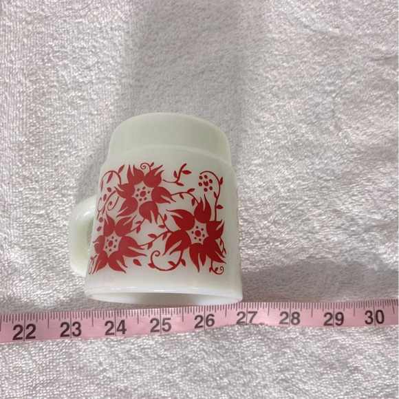 Vintage Anchor Hocking Fire King Red Flower Milk  Glass Stacking Mug - Picture 10 of 11